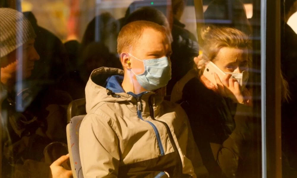 Ουκρανία: Ρεκόρ κρουσμάτων και θανάτων - Επανέρχονται τα μέτρα